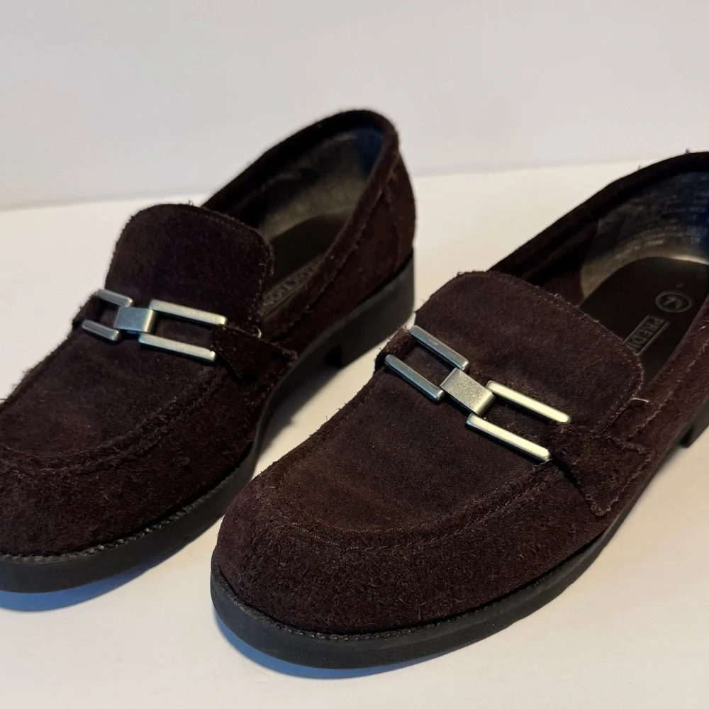 Predictions Women's 7.5 Loafers Faux Suede Buckle Slip-On Brown